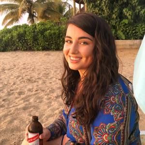 Meet your Posher, Ciara